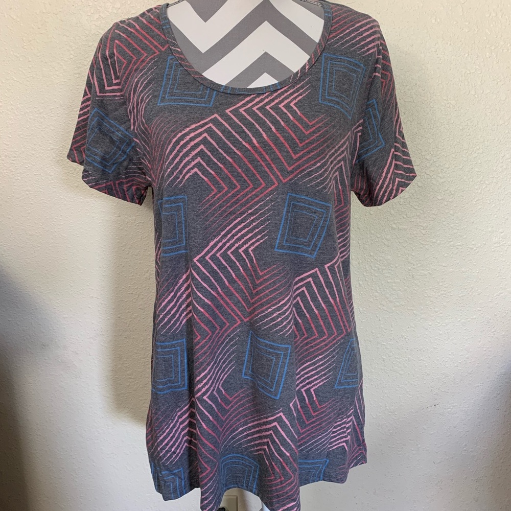 Lularoe top